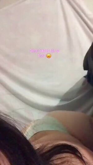 lipping through my videos and taking time to appreciate my own ass