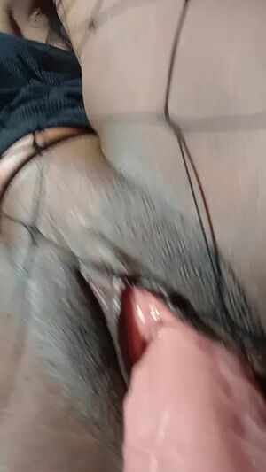 Close Up Penetration Amateur BWC Dildo