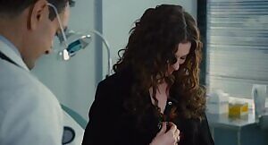 Anne Hathaway showing her titty to the doctor