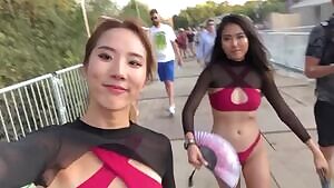 Cute Girls at Tomorrowland!