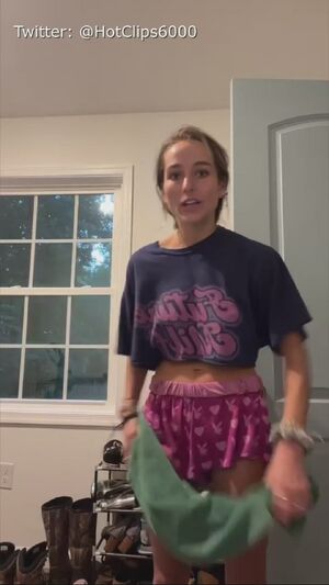 Nip Slips Accidental Boobs NSFW Nipple