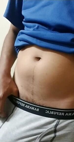 i love the reactions I get from my lady friends when I send them a dick pic for the first time!😋