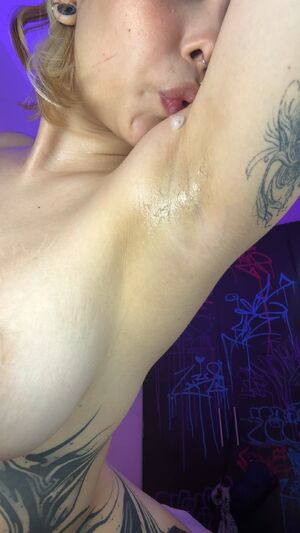 Arms Up Amateur Armpit Armpits Horny