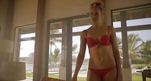 Tori Anderson sexy bikini plot in 'Caught'