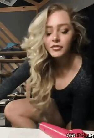 Courtney Tailor oops!