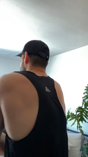 Gay Latino Amateur Bisexual Gym Homemade
