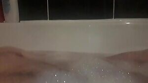 Rub a dub. Any ladies able to scrub my back?