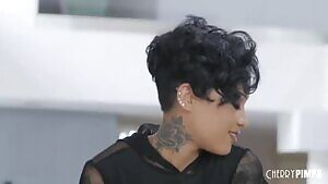 Ebony Honey Gold gets banged by a tattooed guy