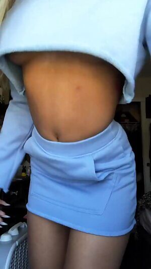 Morning babes... I feel so naughty in this tiny outfit. Barely covers my tits and ass! I have a bright pink v-string on underneath, anyone in the street might see it 👀