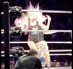 You gotta love how many of the women want to touch her ass