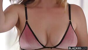 Kendra Sunderland fucked by Dredd