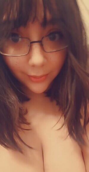 resh bowl and some boobies