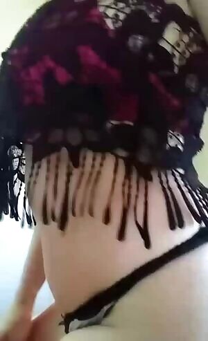 Titty titty drop Tuesday in a crop top.