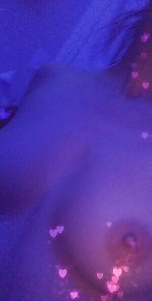 I get so horny when i'm high 😈