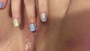 I’m getting so wet 🤤💦💦💦💦