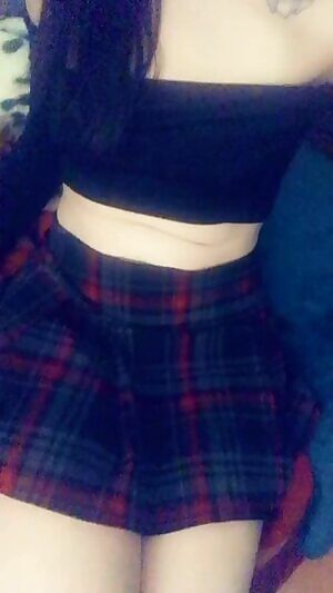 Pussy comes out to play 😽