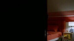 Ana de la Reguera's bullfighter plot in Asi del Precipicio