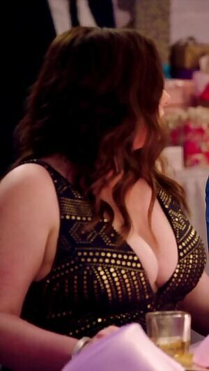 Lauren Ash - Superstore
