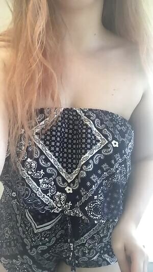 I love clothes that are easy to take of... what do you think?