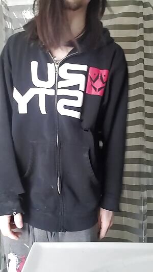 Spending V day alone, what a shame 🤷‍♂️😪