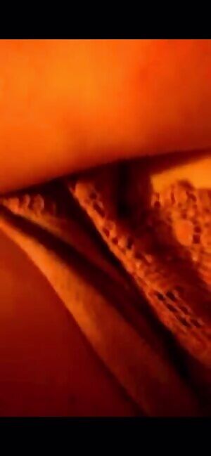 My first gif that i won’t delete. hope you like it!