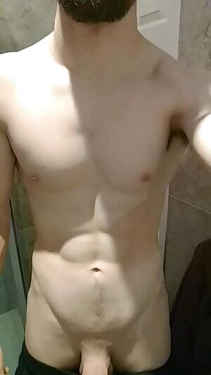 Forearm long wrist thick beens away but back now. Message me