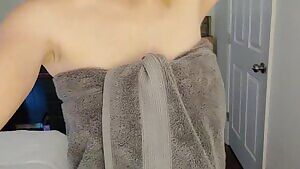 Towel drop reveal with a shake