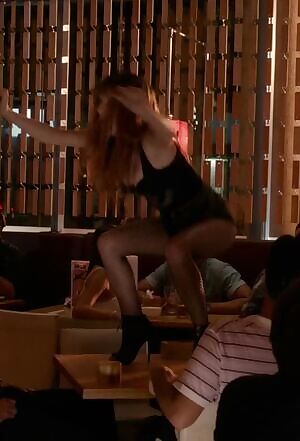 Been on an Anna Kendrick kick lately. This gif isn't helping ...