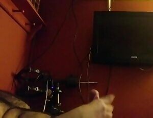 Sorry if I'm not showing a lot of body/cock. I really wanted to capture the whole shot! 😋