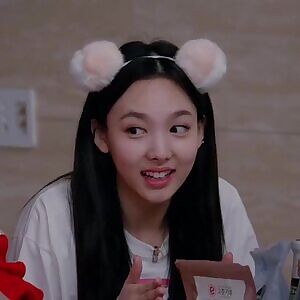 Nayeon describes her ideal size