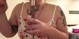 Bong rips and titty drops. 💋💨