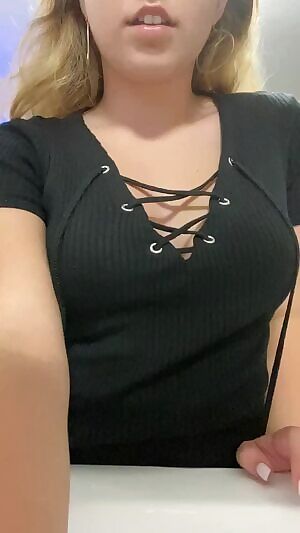 I think my gis are pretty smiley? 🙊