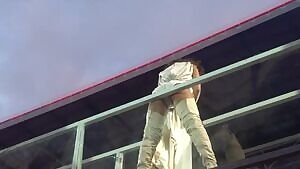 This outfit Rihanna performs in is so fucking hot