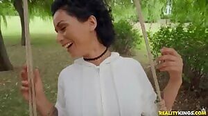 Do They Swing To And Fro - Stacy Bloom