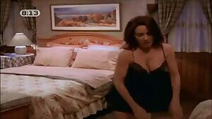 Patricia Heaton showing off her epic MILF rack