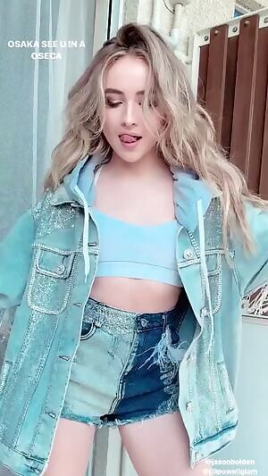 Sabrina Carpenter always makes Me Ache