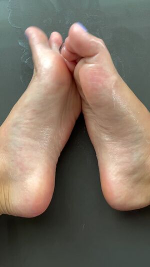 Asian Feet Foot Soles Toes