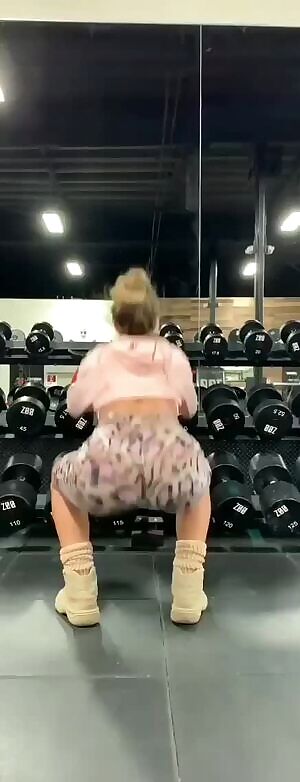 Slow mo is so worth watching