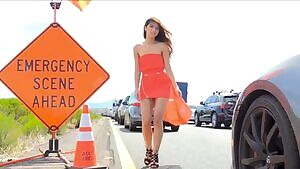 Girl caught masturbating in heavy traffic in Arizona