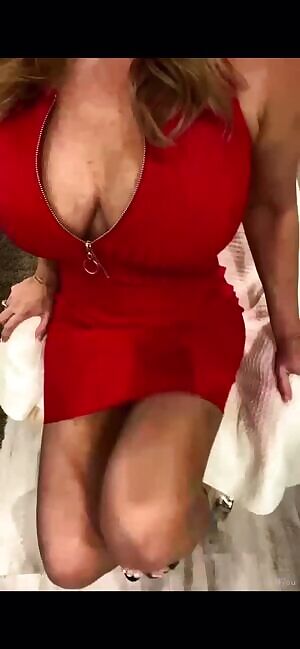 I have a special place to hide something for you 💋