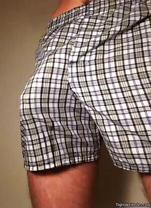 Cumming down the leg of my boxers