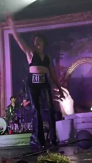 King Princess flashing her tits and bouncing