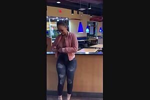 Did someone order the 2 piece breast special [GIF}