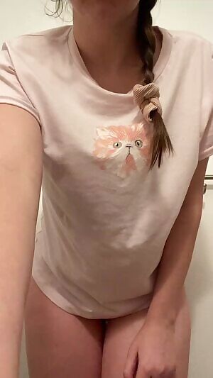 Just in case you didn’t know... I like pussies😼