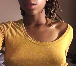 I think yellow looks good on me.... but it looks even better off me :p