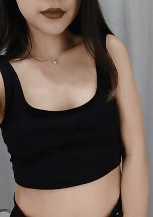 Showing off my smile and my perky little tits 😋