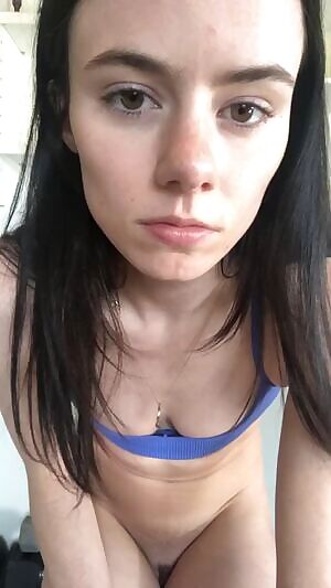 procrastinating my workout 😜 snapname in comments