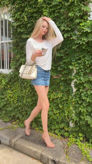 Long Hair Heels Pokies Skirt Tall