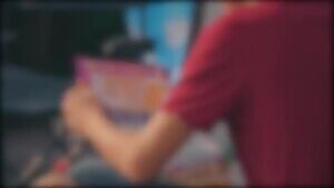 Crazy, they do it with an open tent ⛺