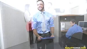 Bosses Daughter - Aubrey Roses